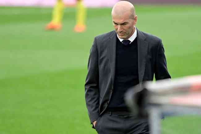 Zidane encerra segunda passagem como tcnico do Real Madrid 