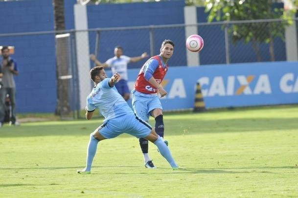Com gols de Judivan e Rafael Sobis, Cruzeiro venceu Betinense por 2 a 0 em jogo-treino