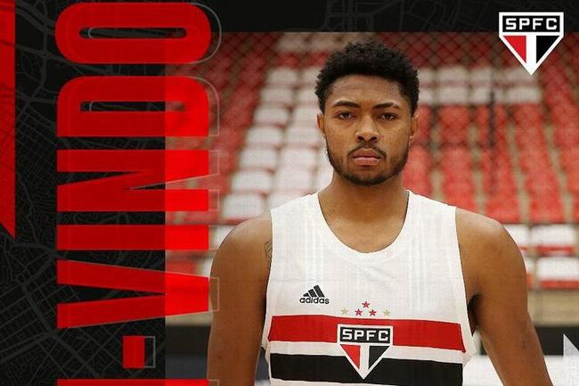 Bruno Caboclo é um dos principais jogadores de basquete brasileiros em atividade