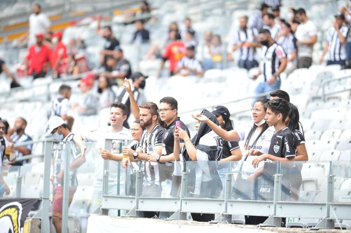 Fotos do jogo entre Atltico e Patrocinense, pelo Campeonato Mineiro