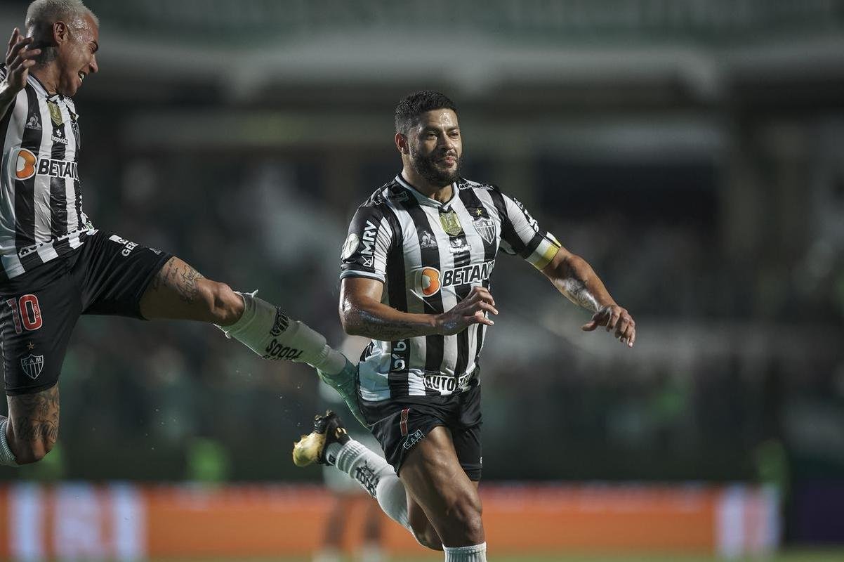 Fotos do jogo entre Gois e Atltico no Estdio da Serrinha, em Goinia, pela quarta rodada do Campeonato Brasileiro