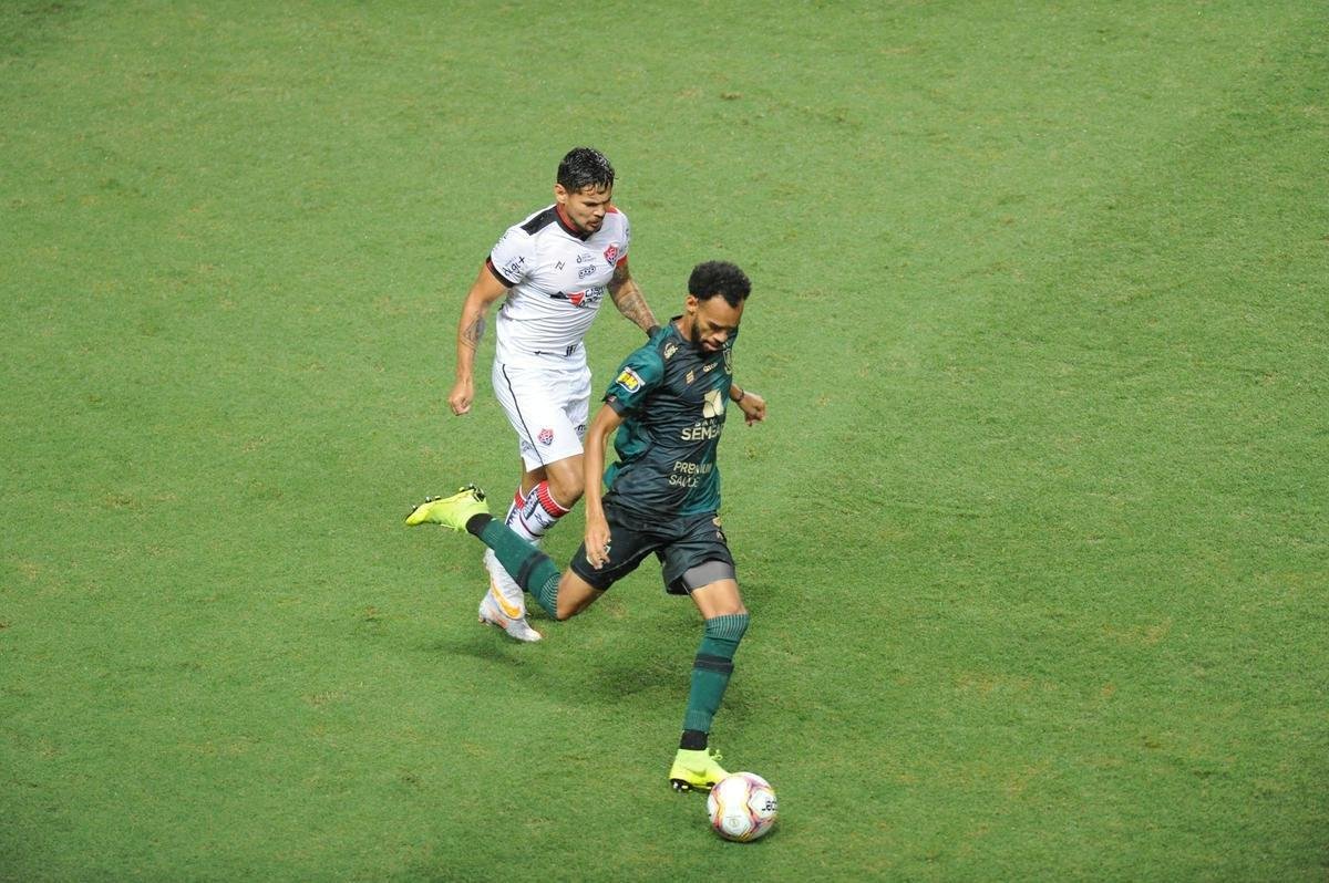 Fotos de Amrica x Vitria, no Independncia, pela 33 rodada