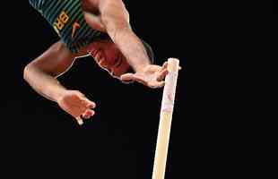 Fotos do bronze de Thiago Braz no salto com vara