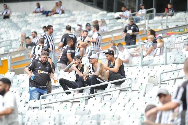 Fotos do jogo entre Atltico e Patrocinense, pelo Campeonato Mineiro