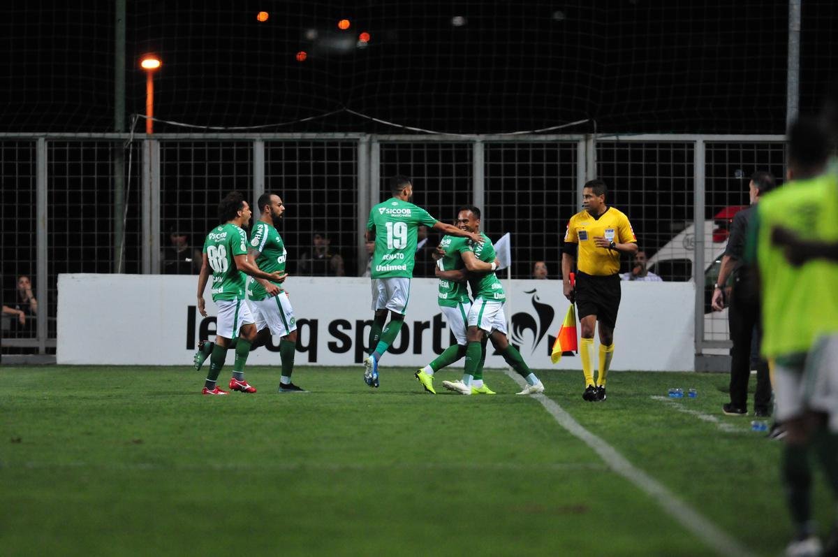 Fotos do jogo entre Atltico e Chapecoense, no Independncia, pela 29 rodada do Campeonato Brasileiro