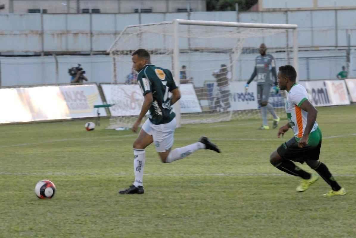 Fotos de Caldense x Amrica, jogo disputado em Poos de Caldas, pela terceira rodada do Campeonato Mineiro