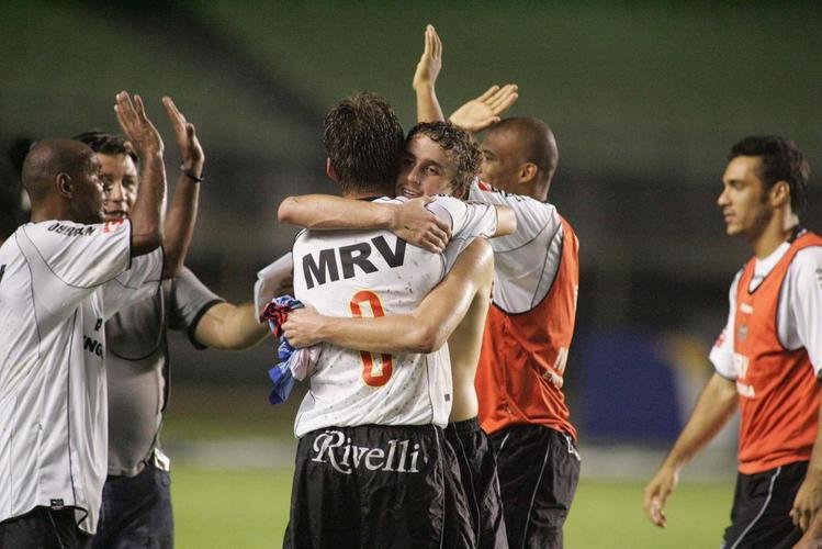 O jogo de volta aconteceu em 19 de abril, no Castelo. O Galo venceu por 3 a 1 e garantiu a classificao graas ao gol marcado como visitante. Danilinho, Marinho e Z Antnio fizeram pelo Galo, enquanto Finazzi descontou.