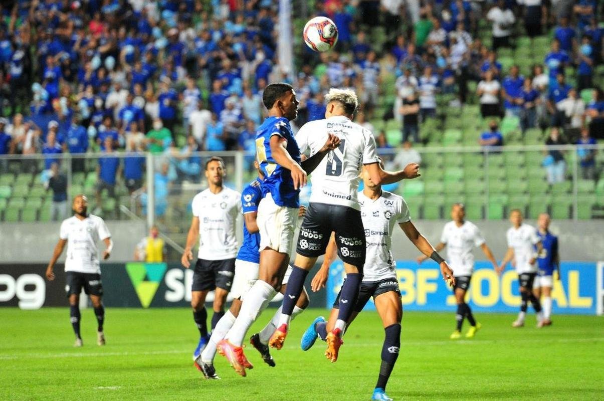 Fotos do jogo entre Cruzeiro e Remo, no Independncia, em BH, pela 32 rodada da Srie B do Brasileiro