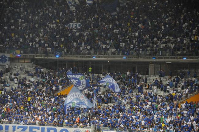 Torcida do Cruzeiro deu show mais uma vez e lotou o Mineiro na partida contra o CRB pela 11 rodada da Srie B