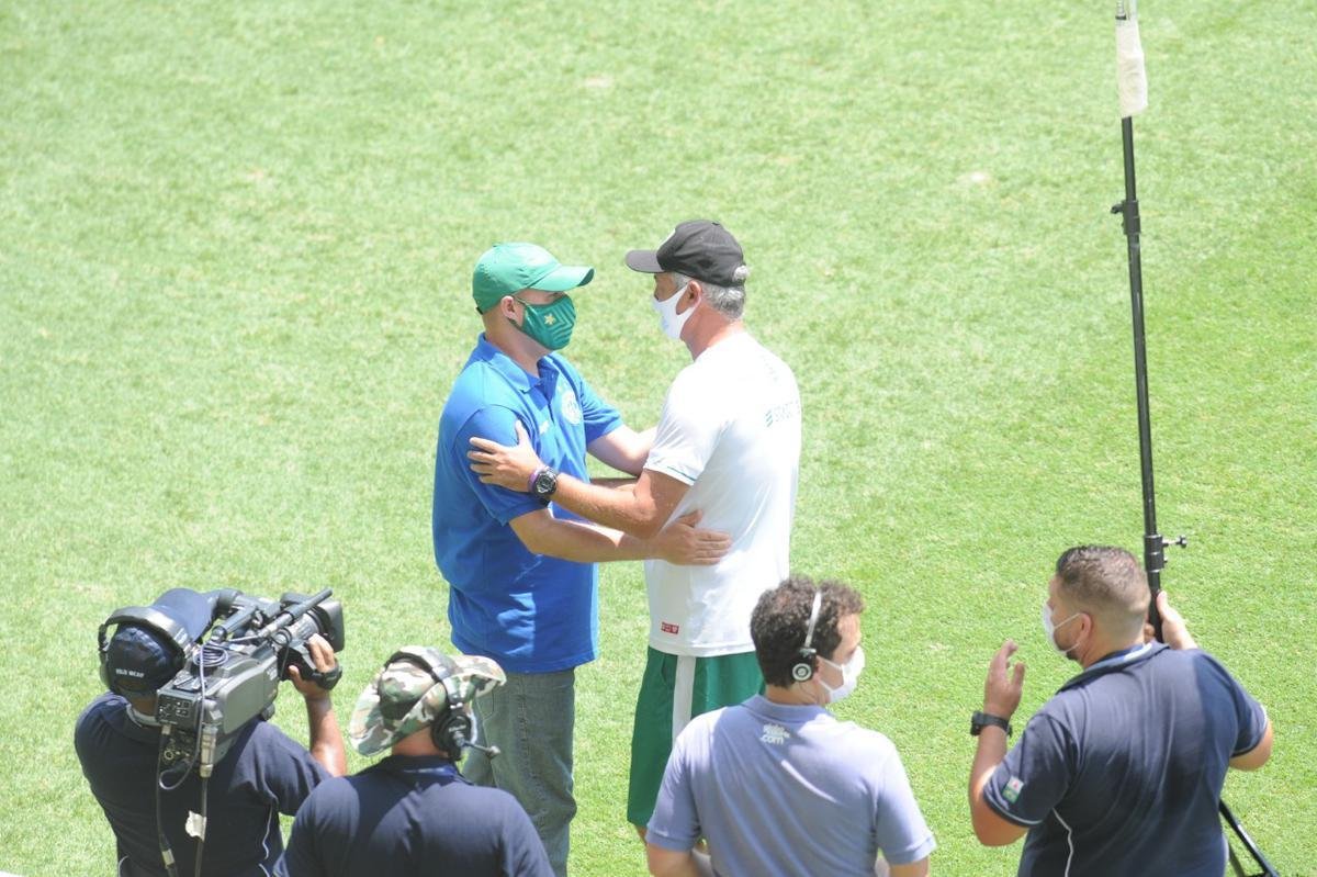 Equipes se enfrentaram neste sbado, pela 13 rodada da competio