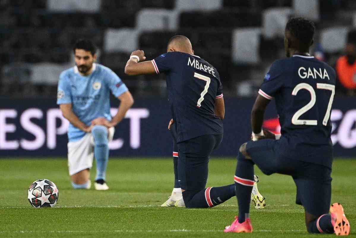 Fotos do jogo de ida da semifinal da Liga dos Campees da Europa, entre PSG e Manchester City, no Parque dos Prncipes, em Paris