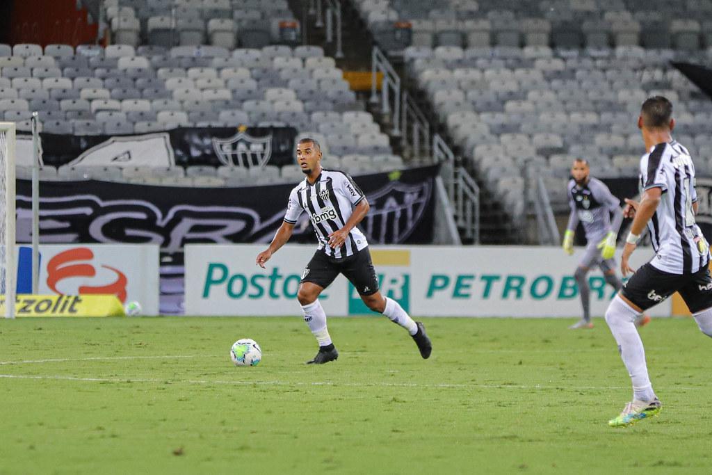 Bueno - zagueiro