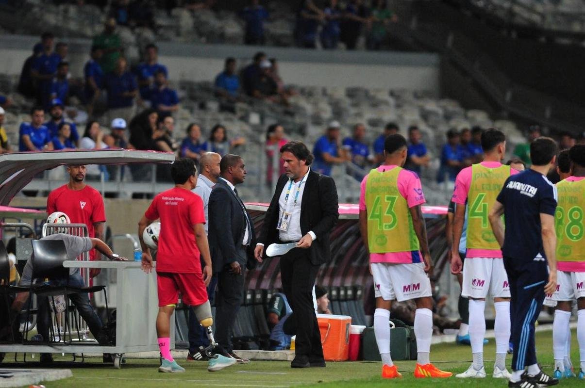 Fotos do jogo entre Cruzeiro e Guarani