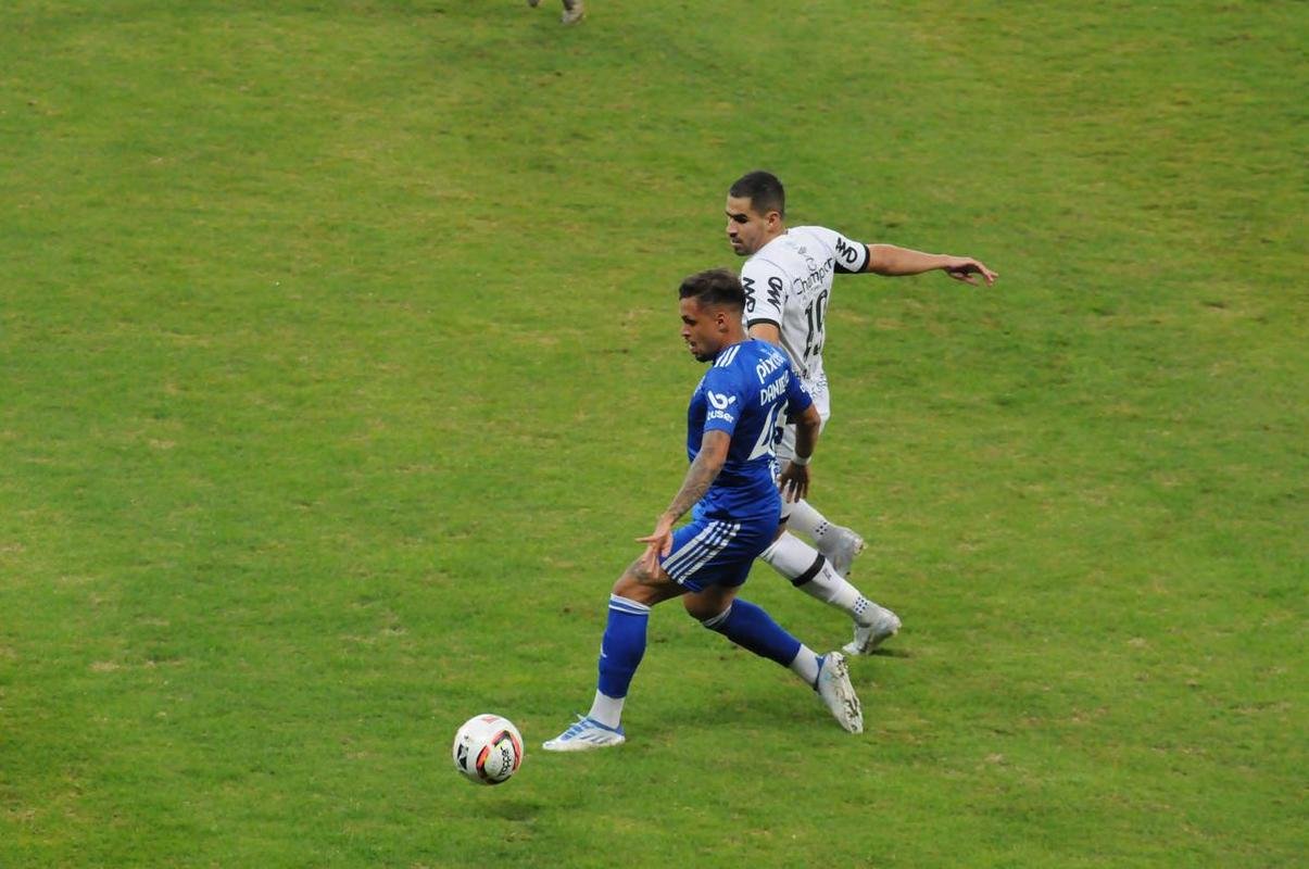 Fotos do jogo entre Cruzeiro e Sport, no Mineiro, em Belo Horizonte, pela 15 rodada da Srie B do Campeonato Brasileiro (28/6/2022)