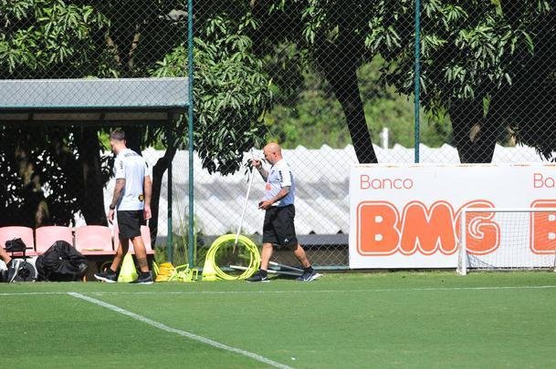 Jorge Sampaoli foi apresentado na tarde desta segunda-feira como novo tcnico do Atltico
