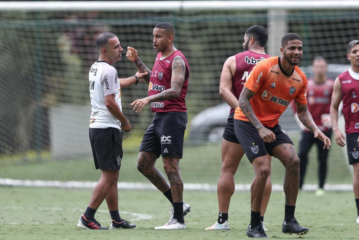Treinamento do Atltico neste sbado, aps o ttulo brasileiro