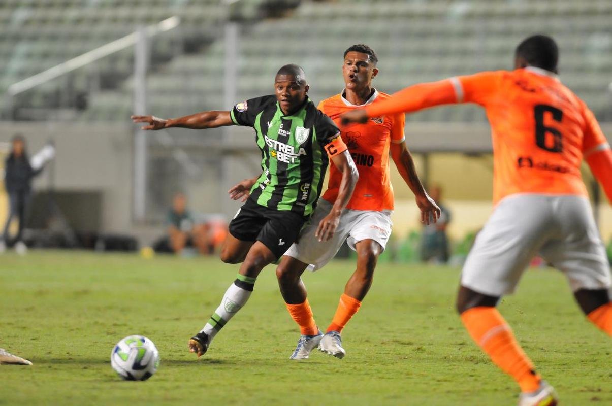 Amrica x Nova Iguau: fotos do jogo pela terceira fase da Copa do Brasil