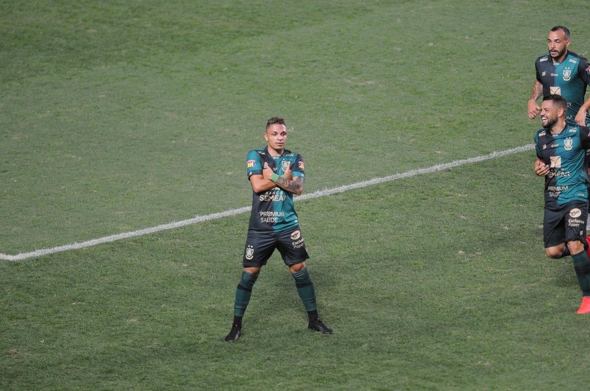 Amrica x Ponte Preta: veja fotos do jogo no Independncia