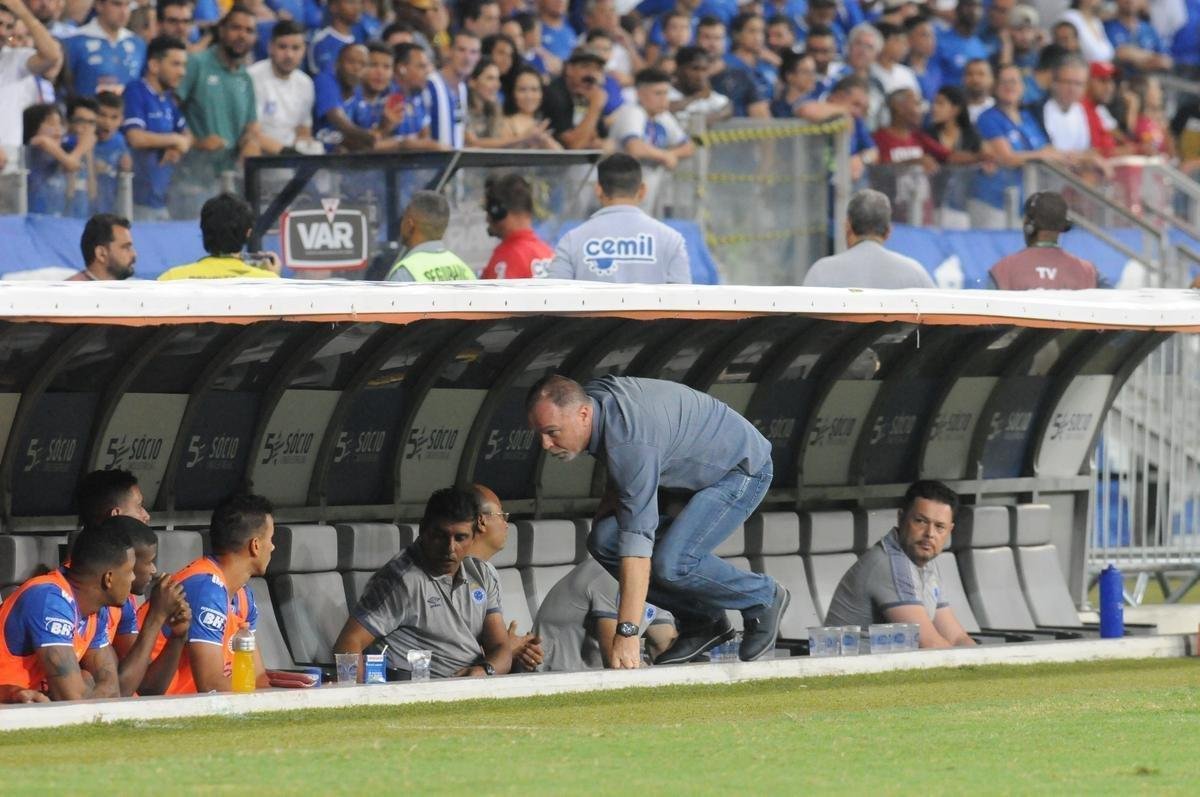 Fotos do duelo entre Cruzeiro e Amrica, no Mineiro