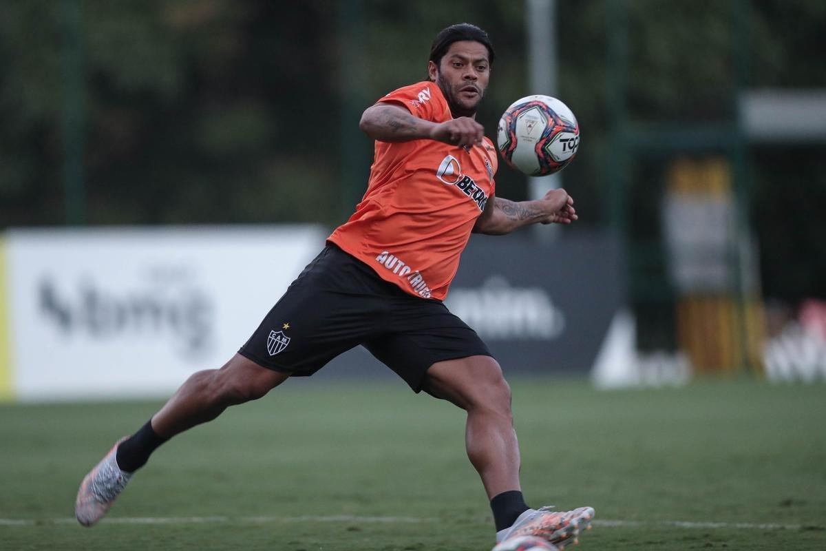 Com novo uniforme de treino, Atlético fechou nesta sexta-feira sua preparação para enfrentar o Athletic, às 19h deste sábado, no Independência, pela 11ª rodada do Campeonato Mineiro