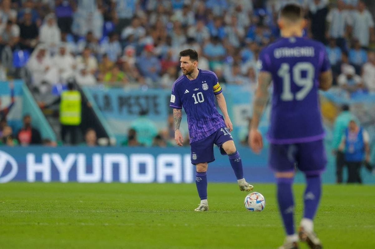 Alexis Mac Allister marcou o primeiro gol da Argentina sobre a Polnia no Estdio 974, em duelo pelo Grupo C da Copa do Mundo