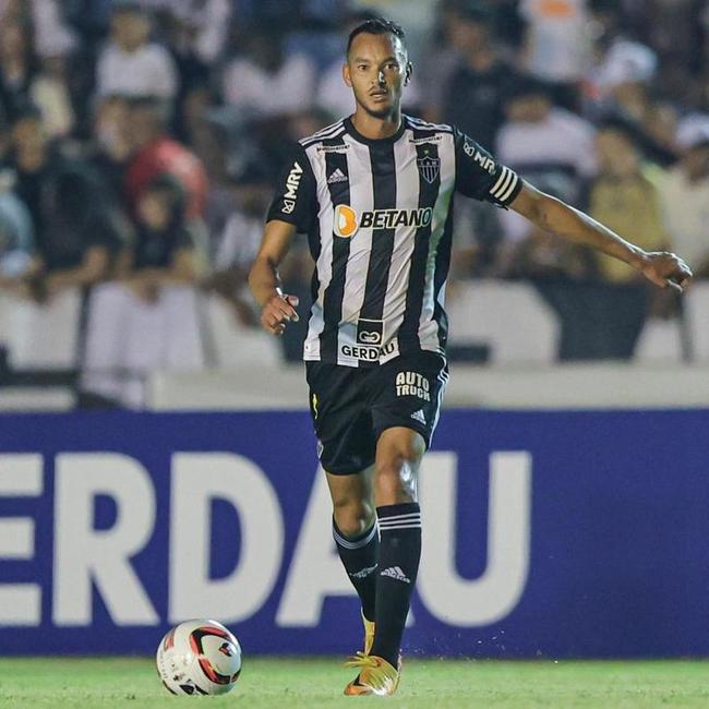 Rver - Segue no Atltico e  reserva da equipe de Eduardo Coudet.