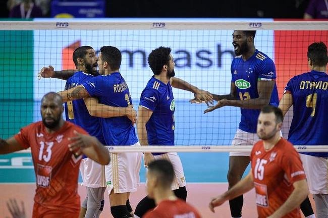 Fotos da final do Mundial de Vlei Masculino, entre Cruzeiro e Civitanova-ITA, no Ginsio Divino Braga, em Betim