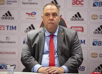 Vice-presidente de futebol  confirmou que o Flamengo procurou os volantes Wendell e Wallace. Ambos estão no futebol europeu