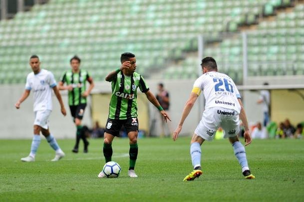 Equipe se enfrentaram na tarde deste sábado, pela 30ª rodada do Campeonato Brasileiro
