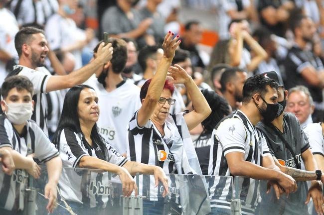 Fotos do jogo entre Atl�tico e Santos, no Mineir�o, pela 26� rodada da S�rie A do Campeonato Brasileiro
