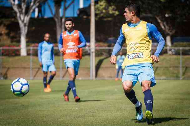 Cruzeiro realizou atividade de preparao para amistoso contra o Corinthians, nesta quarta