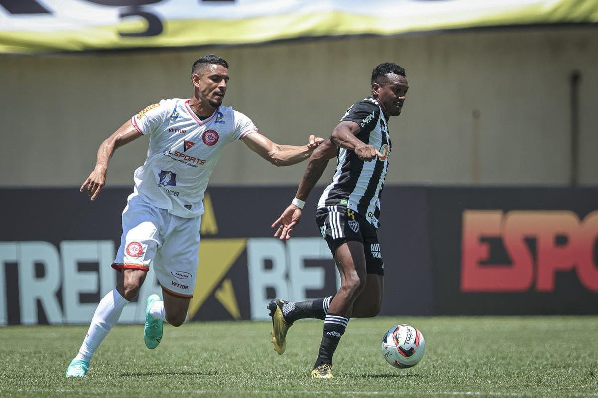 Tombense x Atltico: fotos do jogo pelo Campeonato Mineiro