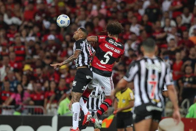 Imagens do jogo entre Flamengo e Atltico, no Maracan, pela 29 rodada do Campeonato Brasileiro