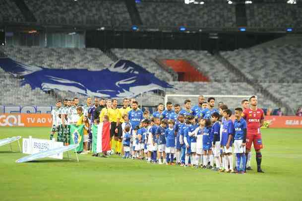 Cruzeiro e Palmeiras mediram foras, no Mineiro, pela oitava rodada do Campeonato Brasileiro