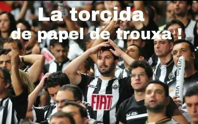 Torcedores do Cruzeiro tiram sarro de atleticanos após conquista do Mineiro