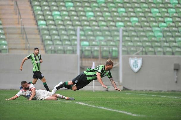 Fotos de Amrica x Flamengo, no Independncia, pela 21 rodada do Brasileiro