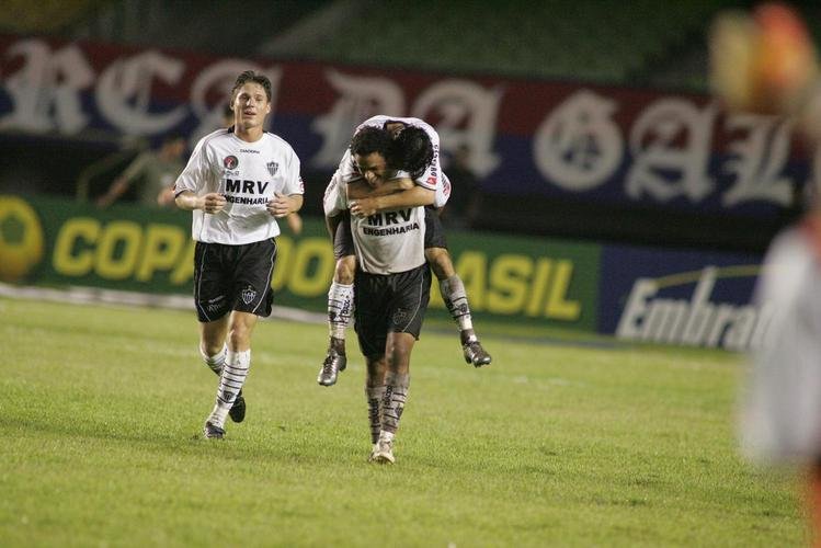 O jogo de volta aconteceu em 19 de abril, no Castelo. O Galo venceu por 3 a 1 e garantiu a classificao graas ao gol marcado como visitante. Danilinho, Marinho e Z Antnio fizeram pelo Galo, enquanto Finazzi descontou.