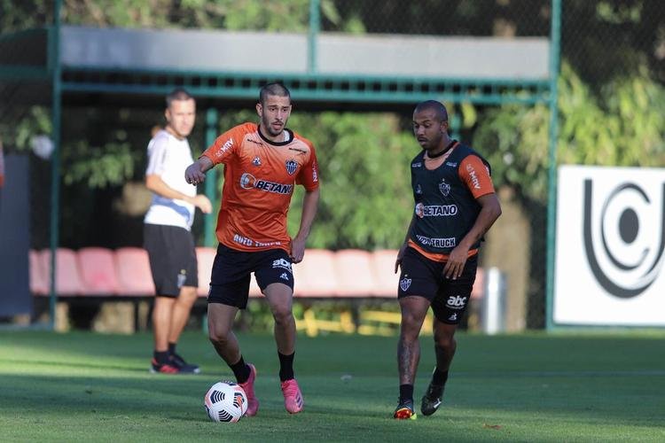 Fotos do treino do Atlético antes da viagem para a Argentina