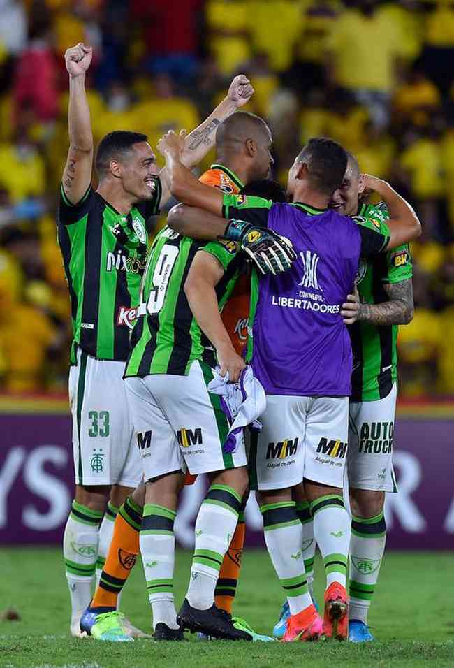 Em jogo emocionante, América-MG avança na fase prévia da Libertadores