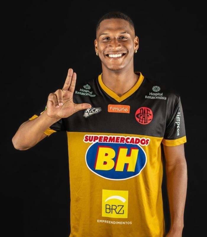 Igor Pereira, volante