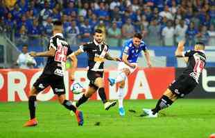 Cruzeiro e Vasco se enfrentaram no Mineiro, pela 17 rodada do Campeonato Brasileiro