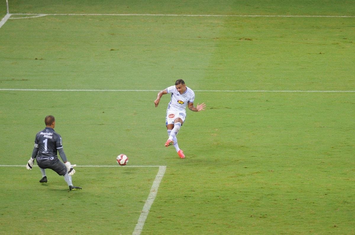 Imagens de Cruzeiro x Caldense, no Mineiro, pela segunda rodada do Campeonato Mineiro