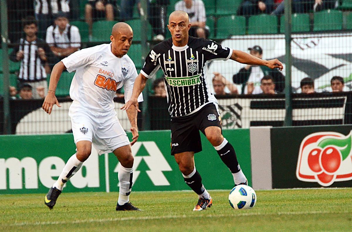 Triguinho - lateral-esquerdo