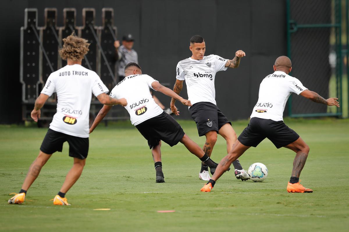 Atlético se prepara para enfrentar o Internacional