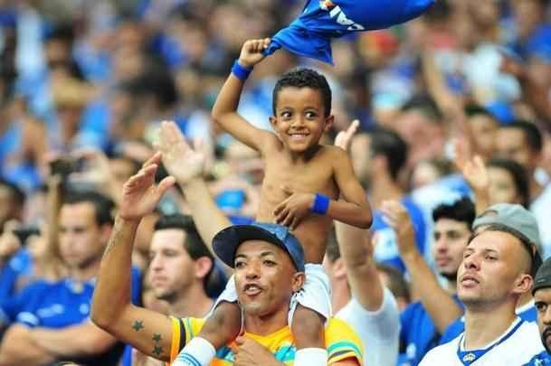 Imagens do jogo entre Cruzeiro e Botafogo no Mineiro