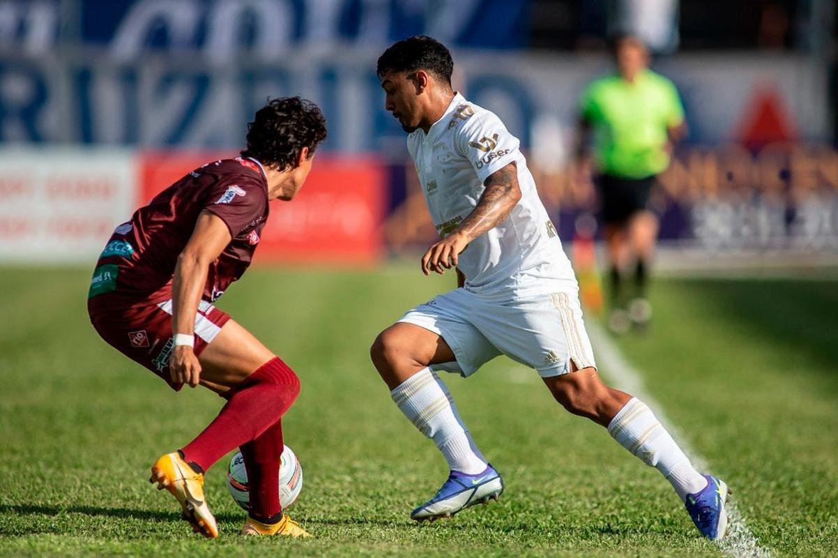 Fotos da vitria do Patrocinense por 2 a 1 sobre o Cruzeiro, neste domingo (19), pela ltima rodada da primeira fase do Campeonato Mineiro