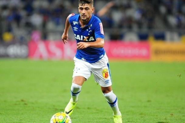 Fotos do jogo entre Cruzeiro e Botafogo, pela Copa do Brasil, no Mineiro