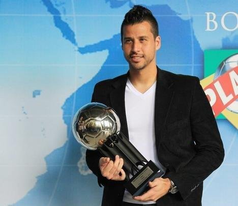 Fbio conquistou o prmio Bola de Prata da Revista Placar em 2010 e 2013, como melhor goleiro do Brasileiro