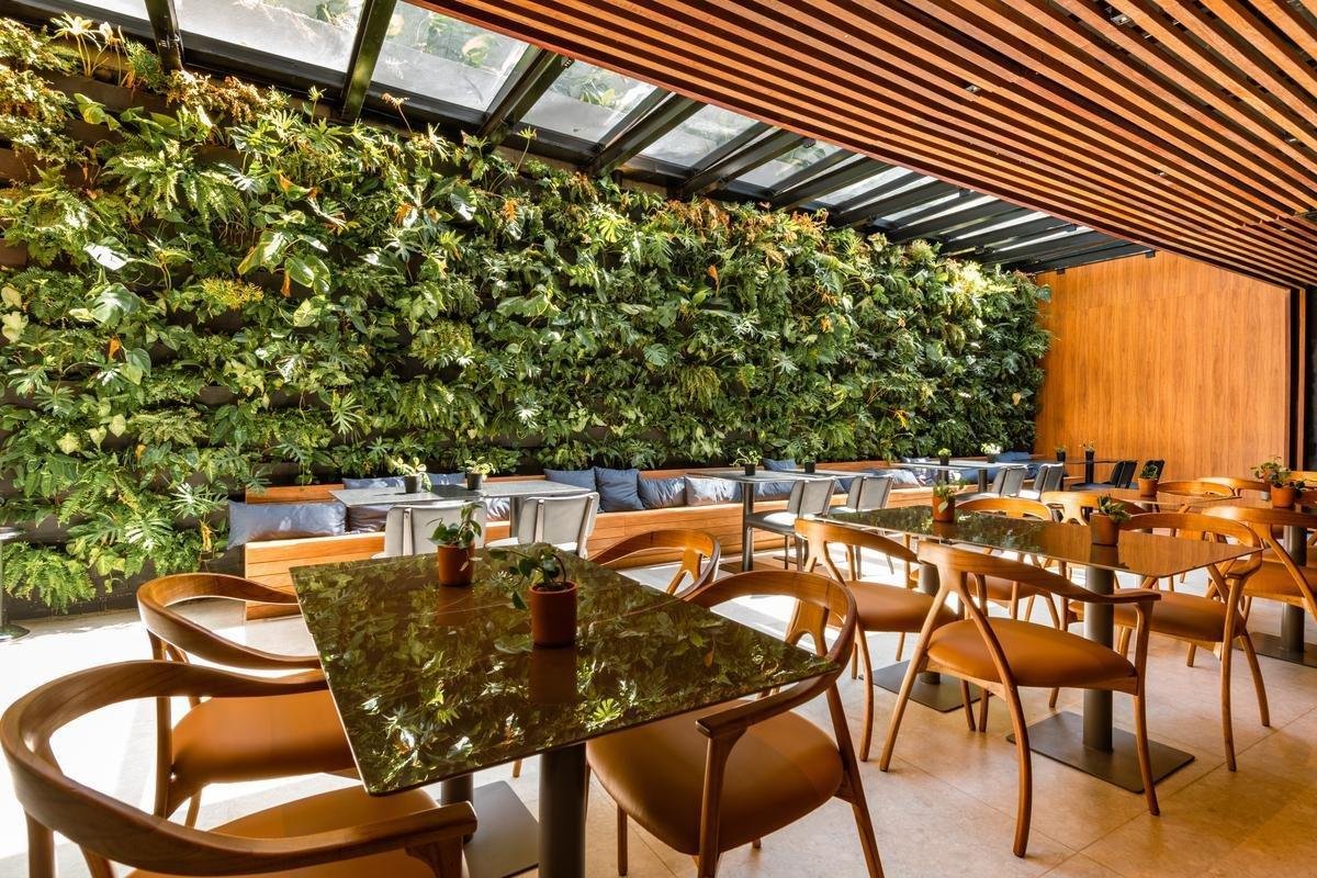 Empreendimento de Hulk, Ba'Ra Hotel fica na orla da Praia do Cabo Branco, em Joo Pessoa 