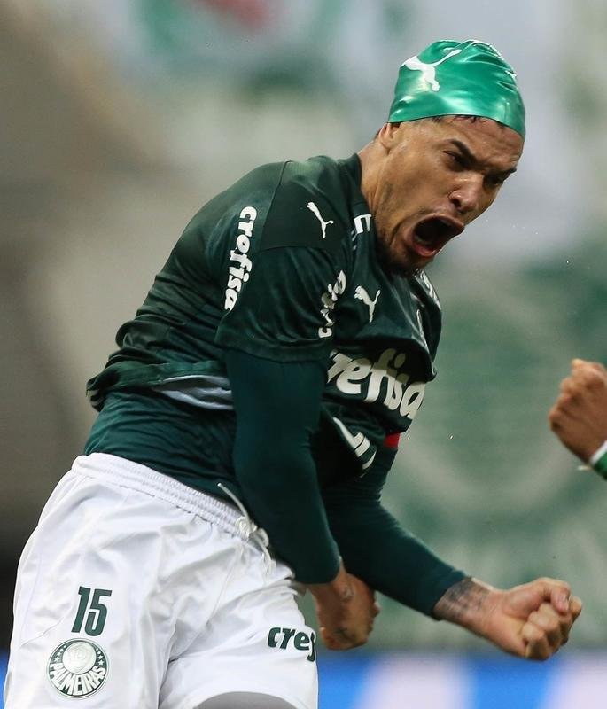 Palmeiras e Amrica se enfrentaram nesta quarta-feira (23), em partida de ida das semifinais da Copa do Brasil. O confronto foi realizado no Allianz Parque, em So Paulo. Na prxima quarta-feira (30), as equipes se reencontram no Independncia, em Belo Horizonte, s 21h30.